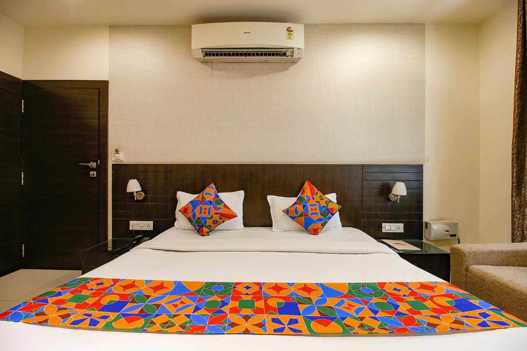 Hotel Regency Bhopal Exterior photo