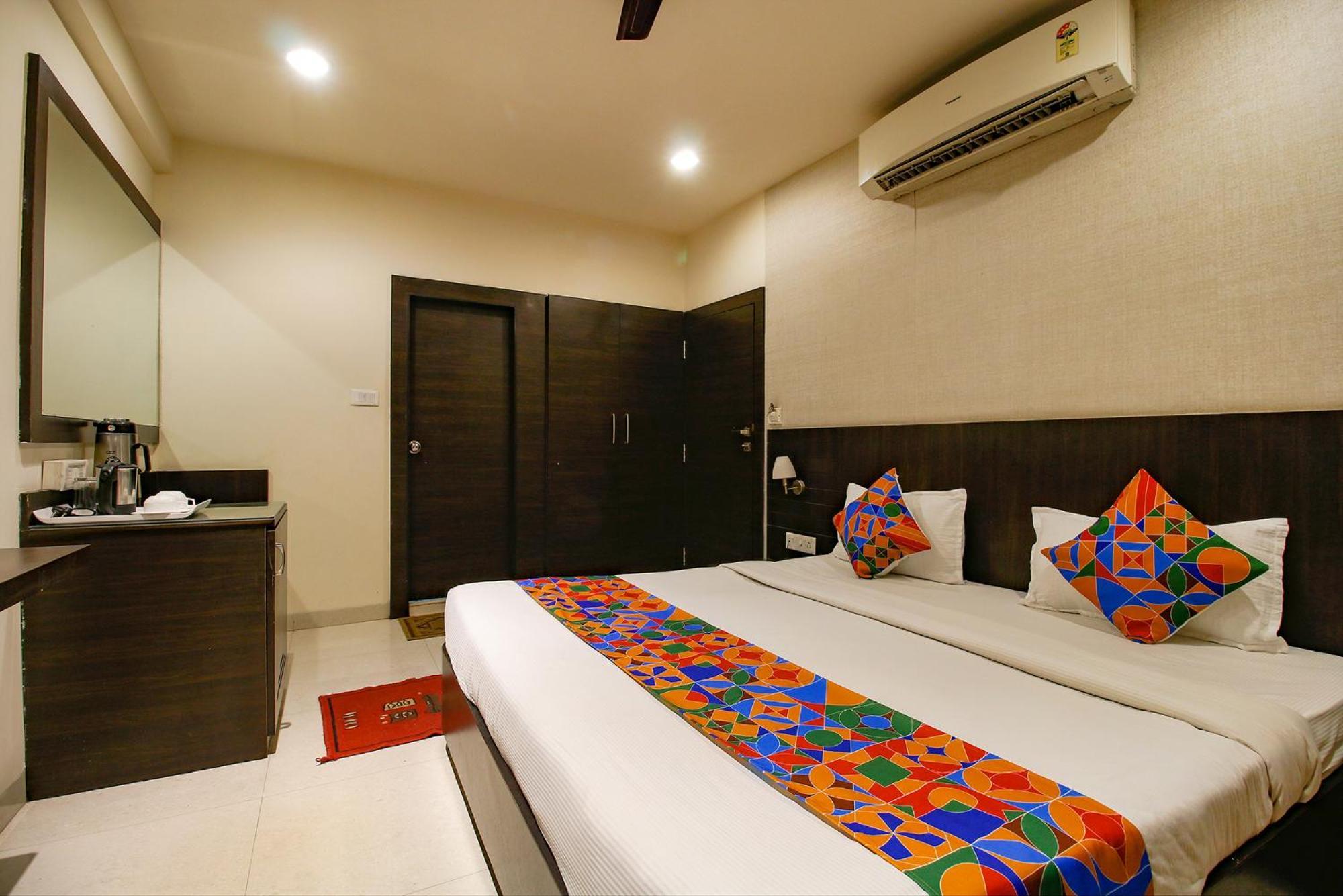 Hotel Regency Bhopal Exterior photo