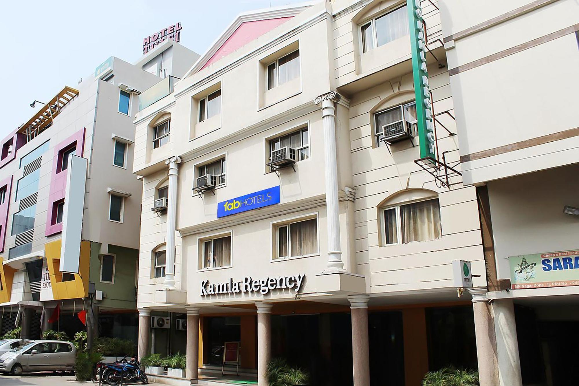 Hotel Regency Bhopal Exterior photo